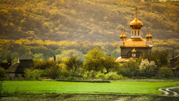 Храмы России
