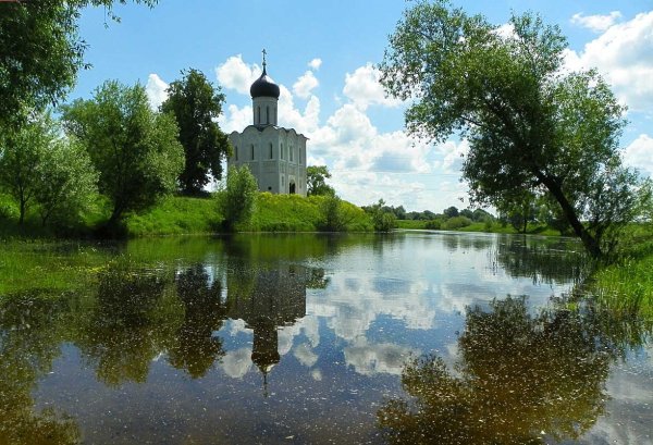 Храм Покрова на Нерли