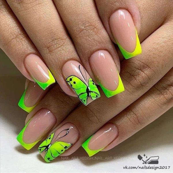 Зеленый френч 2021 квадрат