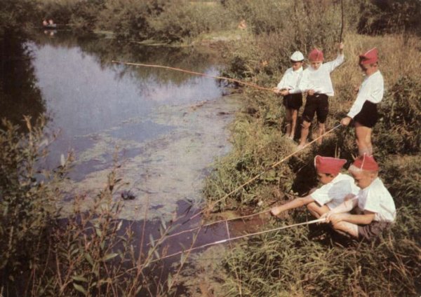Пионерский спортивный лагерь СССР