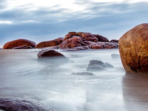 Неживая природа камни