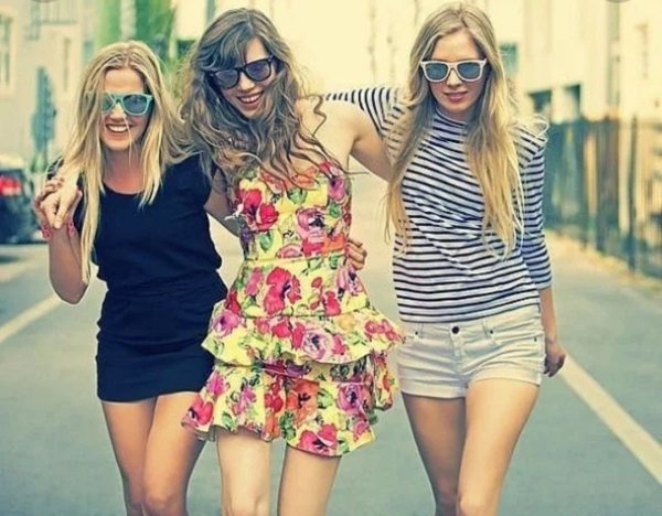 Три лучшие подруги