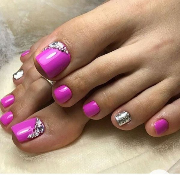 Педикюр дизайн