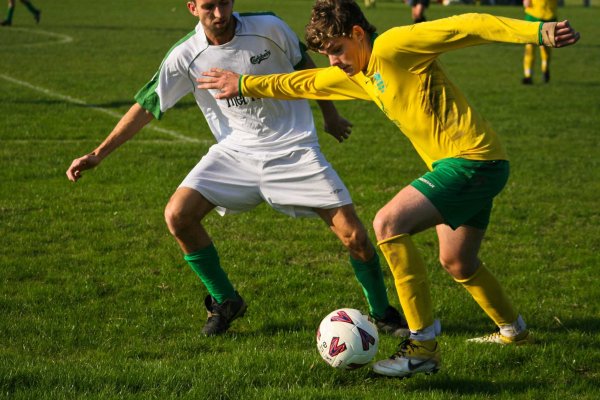 Вид спорта футбол