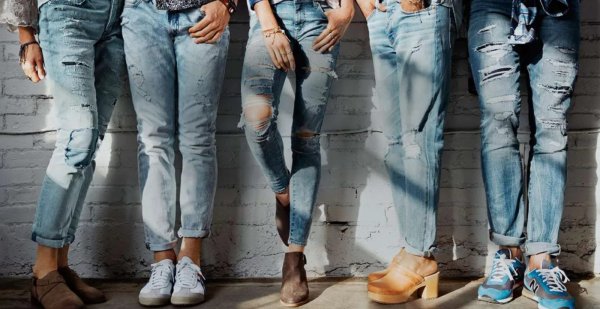 Джинсы женские