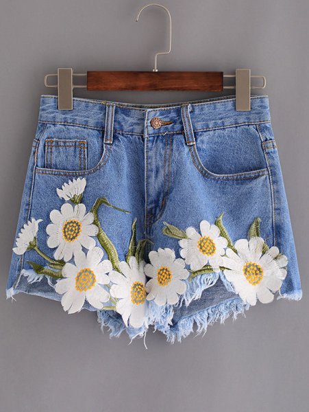 Рваные шорты женские