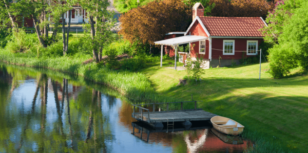 Природа дом в лесу