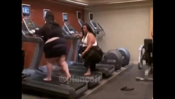 Скоро лето а кость широкая