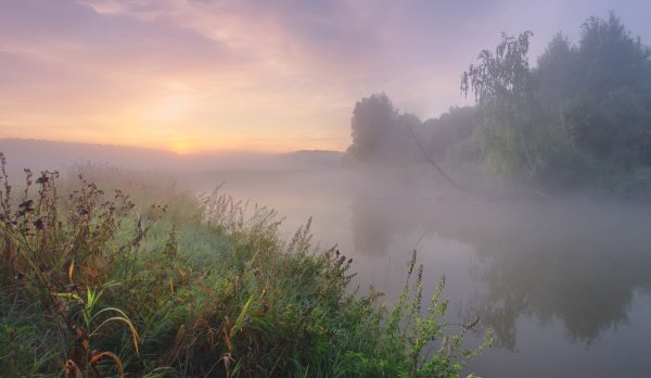 Долина Низина Заря туман