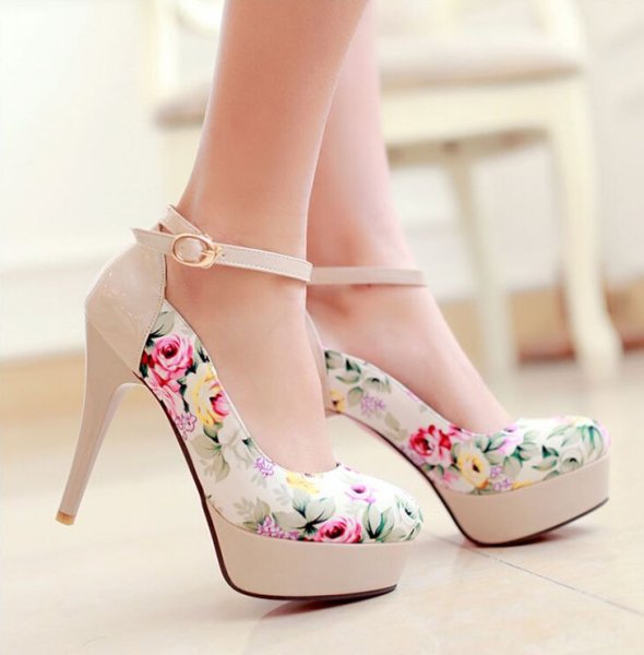 Цветочные туфли