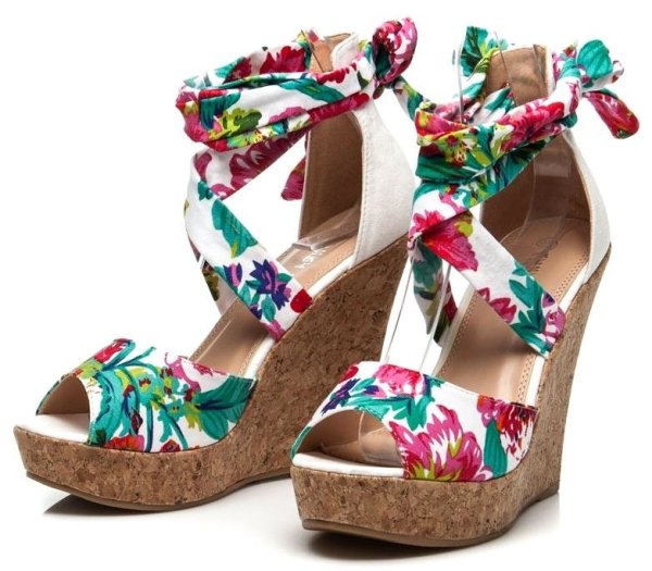 Летние туфли.