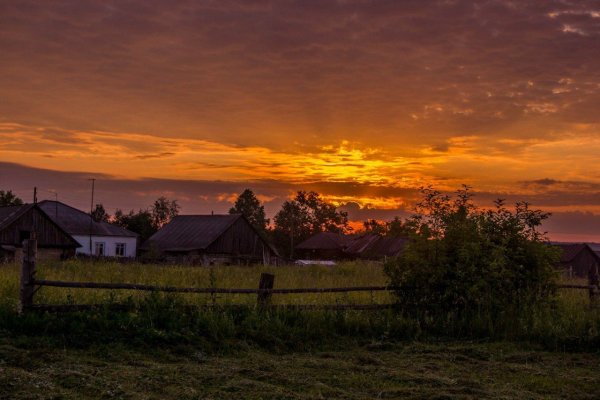 Красивый вечер в деревне