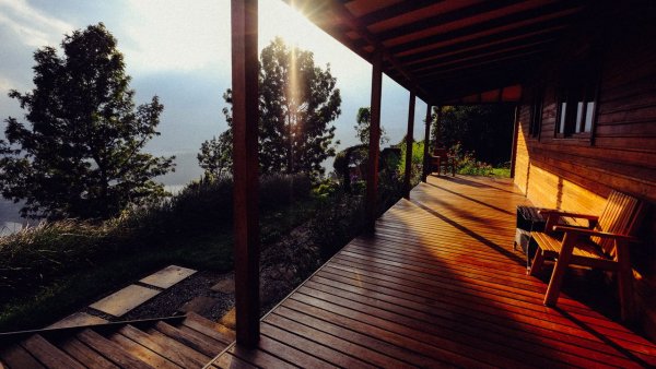 Утро солнце окно