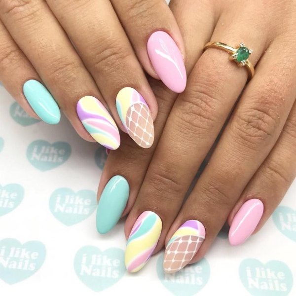 Маникюр мятного цвета