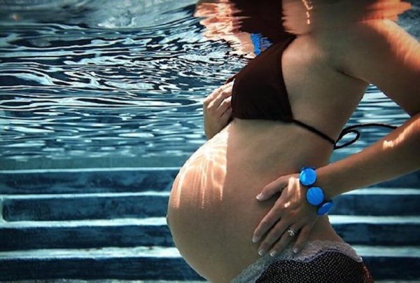 Животик девочки 12 лет