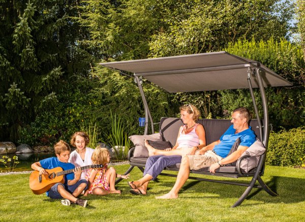 Отдыхающий на даче