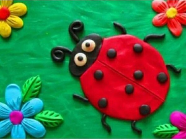 Лепка пластилином на картоне