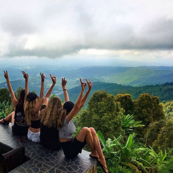 Лучшие подруги