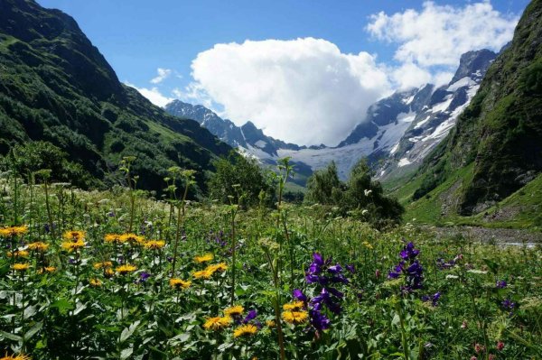 Кавказский хребет Домбай Архыз