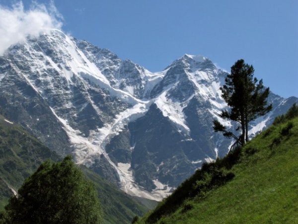 Карачаево-Черкесия горы Архыз