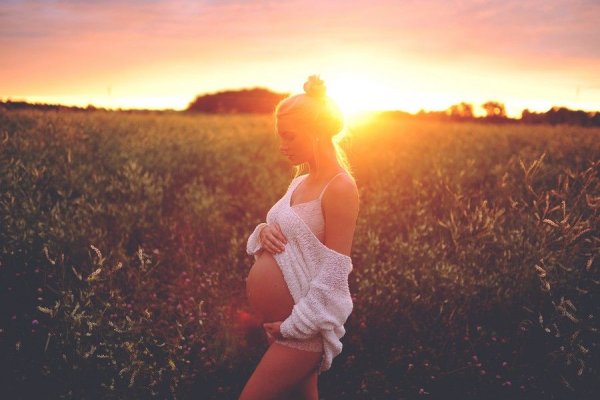 Фотосессия беременных на природе