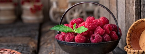 Картинки на рабочий стол малина на весь экран