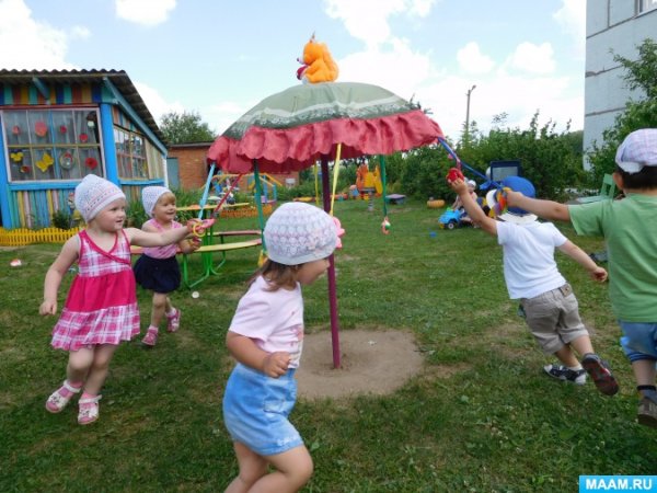 Летняя прогулка в детском саду