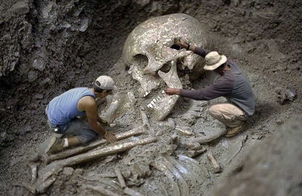 Мегалиты Перу Баальбек