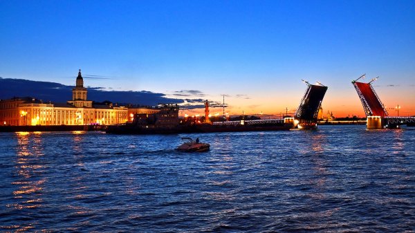 Ночной Санкт-Петербург