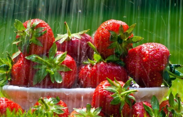 Сочная клубника