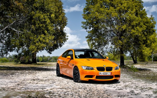 BMW 3 e92 оранжевый