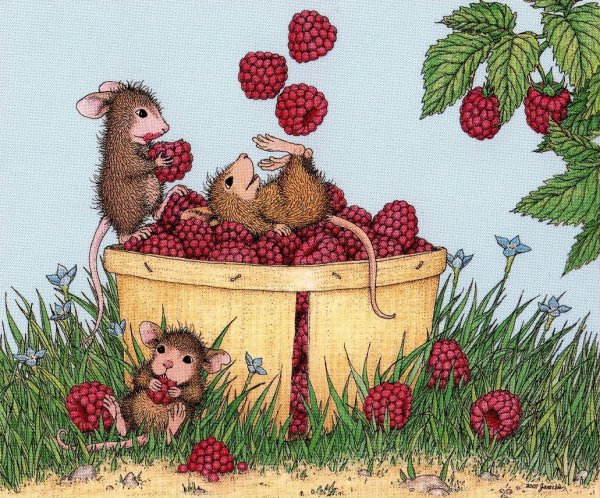 Мышка цветными карандашами