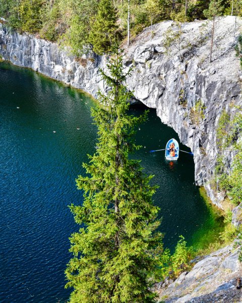 Сортавала мраморный каньон