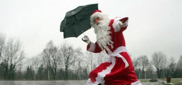 Дед Мороз убегает от полиции