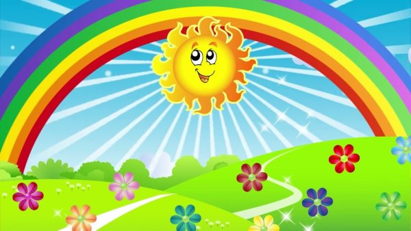 Небо с радугой и облаками