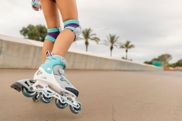 Роликовые коньки реклама