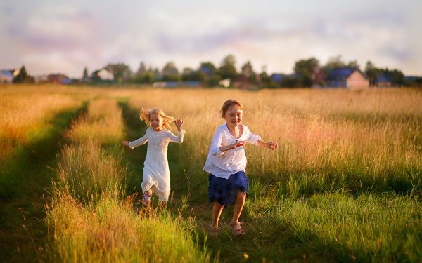 Счастливое детство в деревне