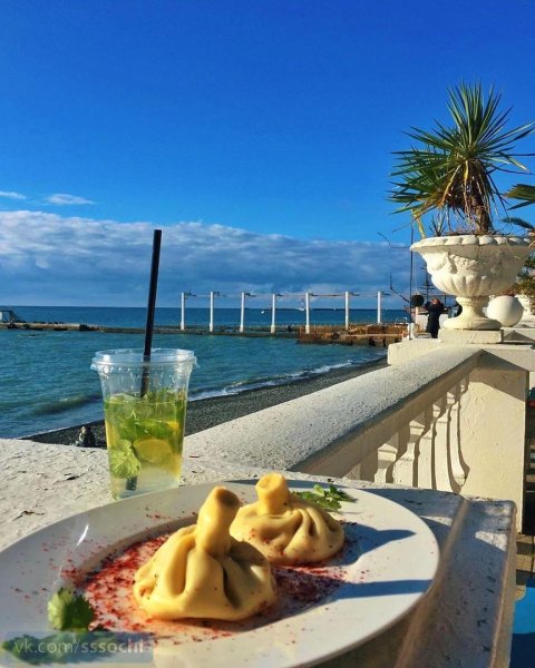 Вечерняя набережная Сочи Адлер