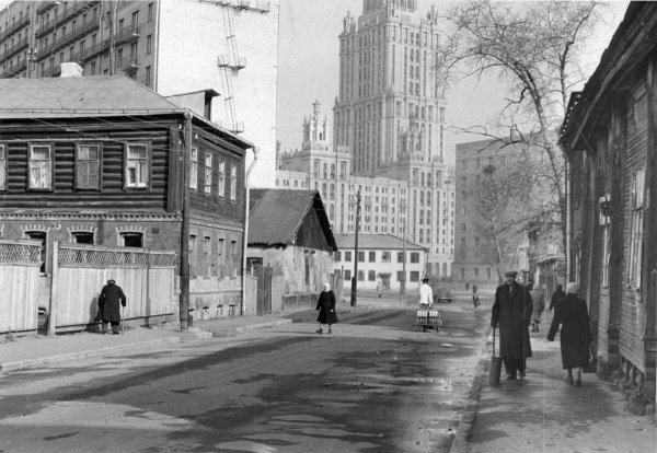 Деревенский дом 1896г