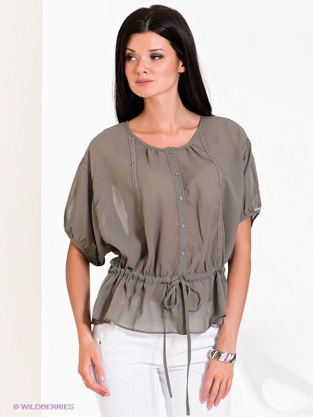 Блузки из шифона
