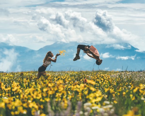 Купаться в реке