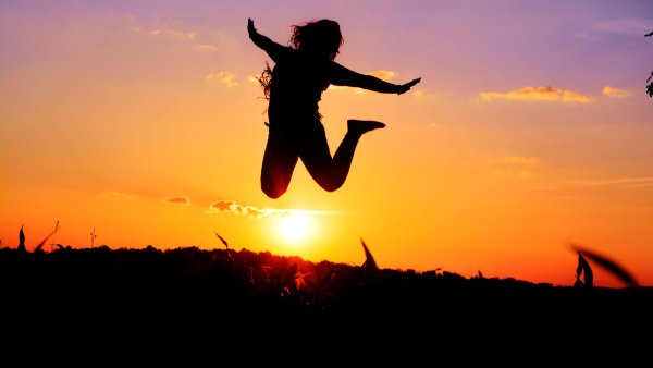 Девушка легкость