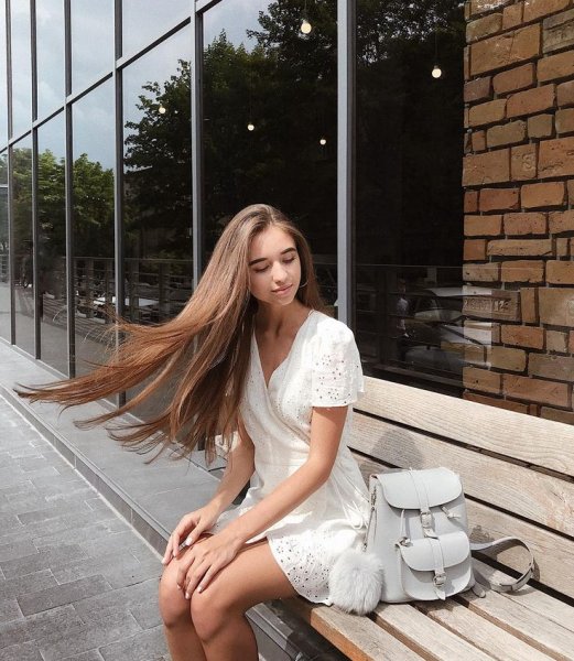 Ева Альмова модель