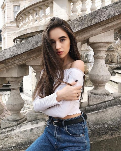 Марта Летнянчин