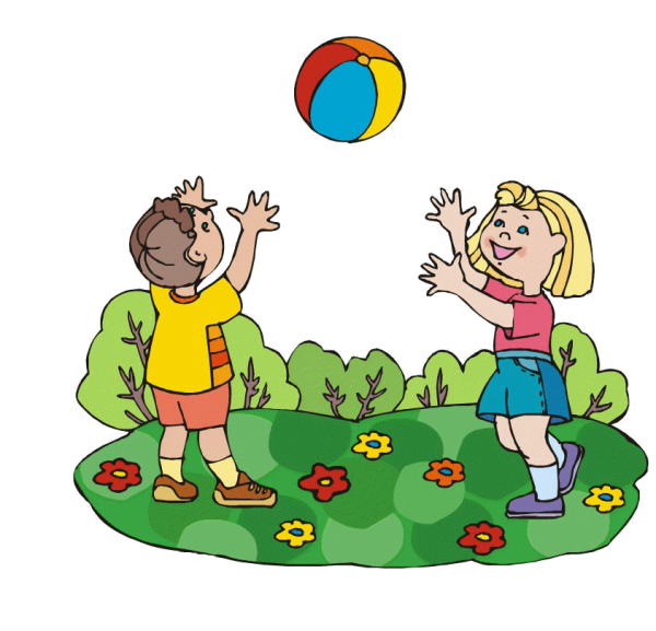 Мальчик играет в мяч