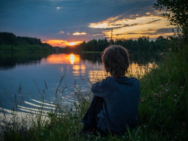 Яркая фотосессия на природе