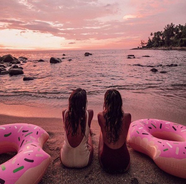 Веселье на пляже