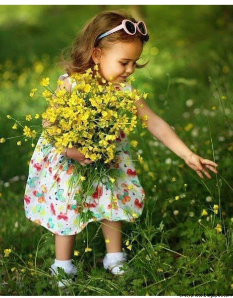 Девочка в цветах