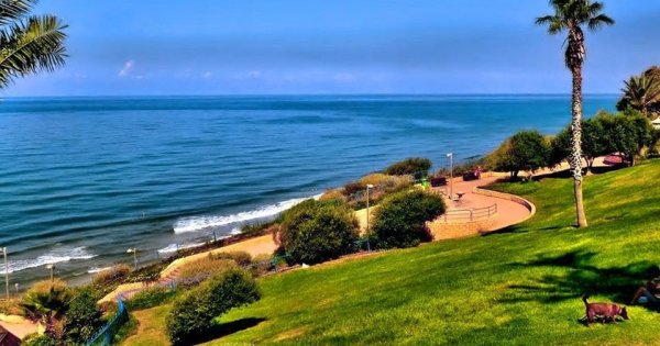 Бахайский храм в Израиле