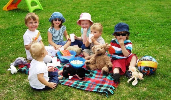 Детская площадка фон